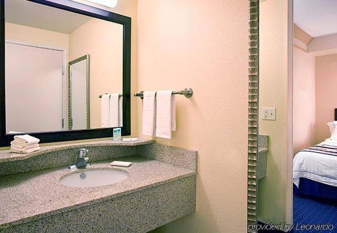 Springhill Suites Bakersfield Exterior foto